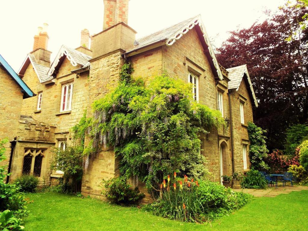 Old Vicarage B&B Колефорд Экстерьер фото